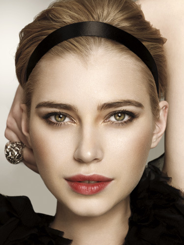 holiday-headband-hairstyles1